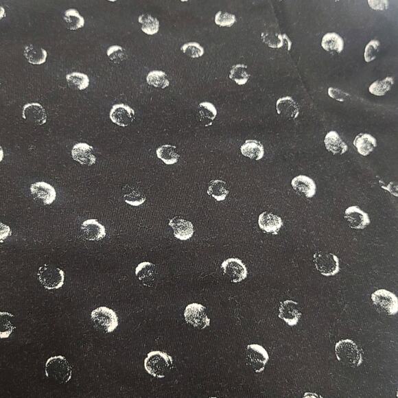 Denim & Co black with white polka dots top v neck womens SP - Picture 3 of 6